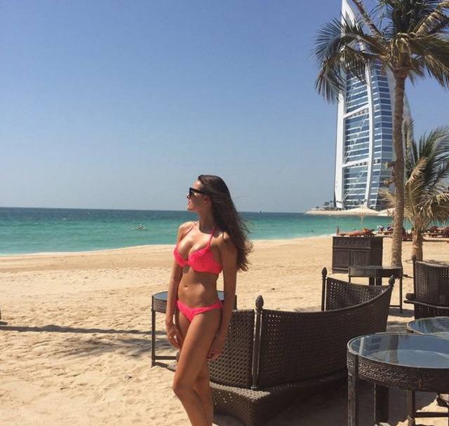 크리호비악 여자친구의 몸매 ㄷㄷㄷ.jpg | 인스티즈