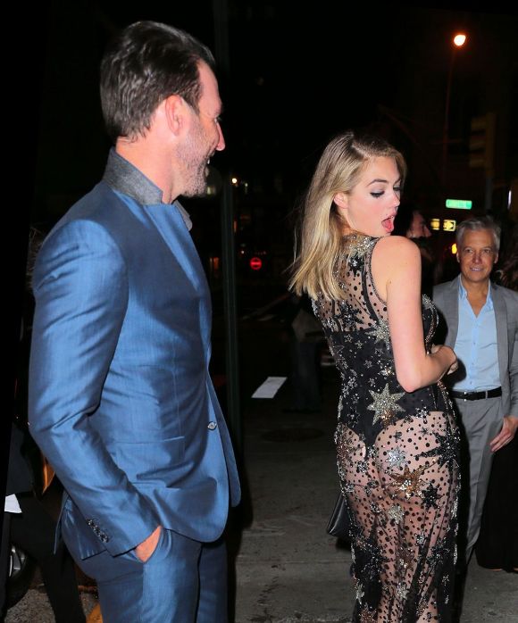 케이트 업튼 생일 파티 (feat. 저스틴 벌렌더) | 인스티즈