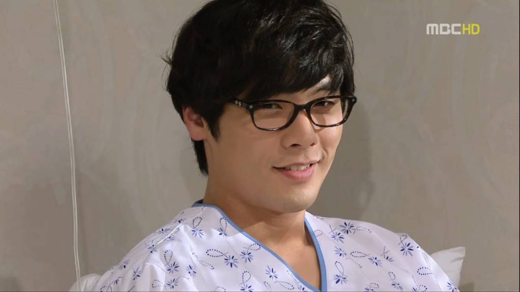 [지붕뚫고하이킥] 책임왕 황책임씨(이지훈 고자설).jpg | 인스티즈