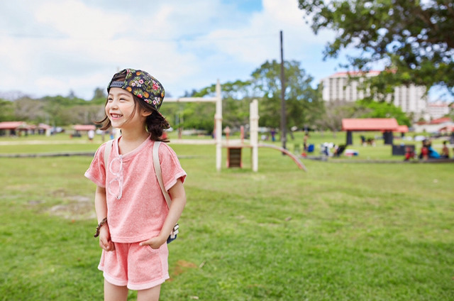 8살 꼬맹이의 미모 | 인스티즈