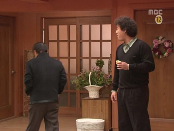 [거침없이하이킥] 맨날 주식 말아먹는 한심한 아들이지만 내편일땐 겁나 든든함ㅋㅋㅋㅋ.jpg | 인스티즈