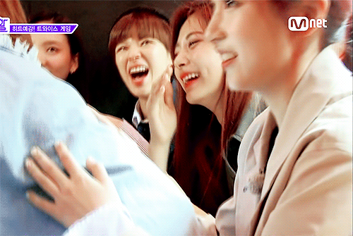 유또막... 얼굴 막쓰는 트와이스 정연이 | 인스티즈