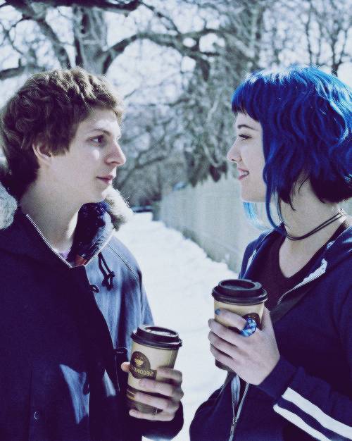 매니아와 평론가가 사랑하는 영국 영화 감독 한명.jpgif | 인스티즈