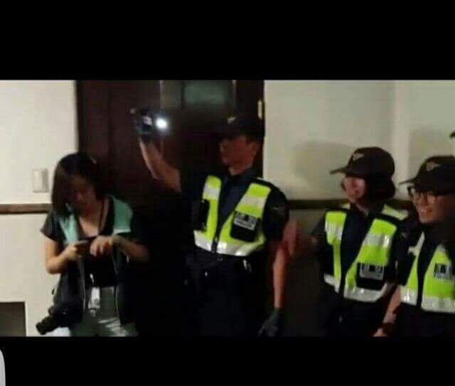 이화여대 미래라이프 반대 시위 경찰 투입 전후의 모습 및 미래라이프 반대자들에 대한 학교측과 교수들의 언급 +미래라이프사업에 대한 추가 설명 | 인스티즈