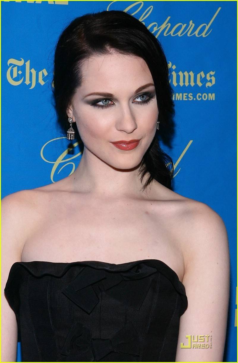 [에반레이첼우드(트블퀸뱀파이어)] 백옥 피부를 가진 상백인 스타 3 | 인스티즈