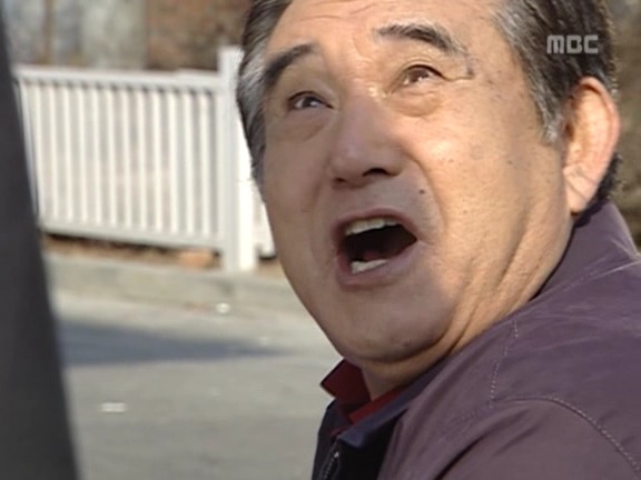 [거침없이하이킥] 맨날 주식 말아먹는 한심한 아들이지만 내편일땐 겁나 든든함ㅋㅋㅋㅋ.jpg | 인스티즈