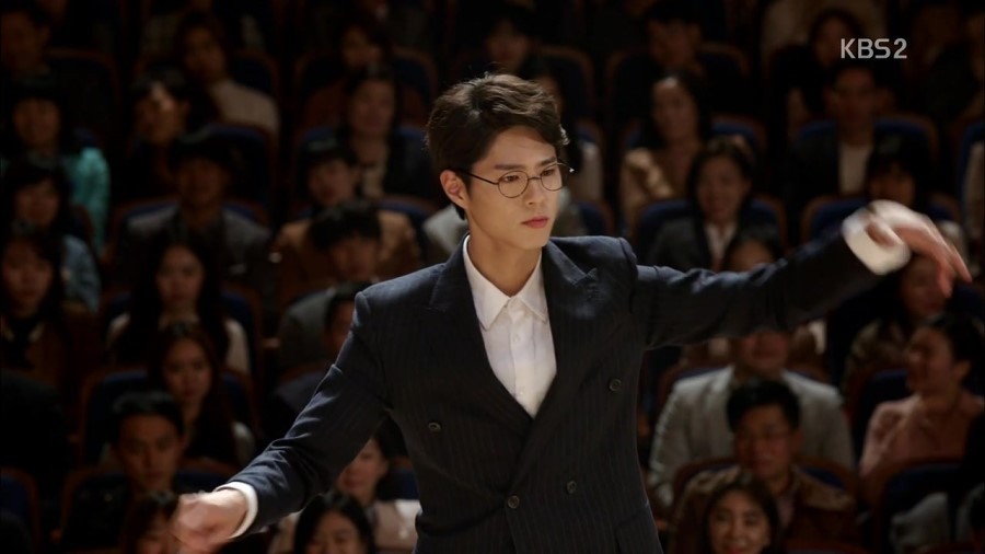 안경 끼면 느낌이 많이 달라지는 박보검 | 인스티즈