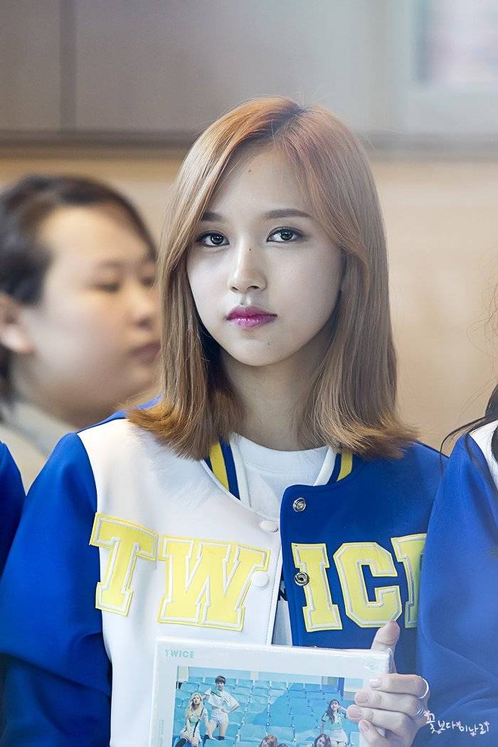 얼굴에 점도 이쁜 트와이스 미나.jpg | 인스티즈