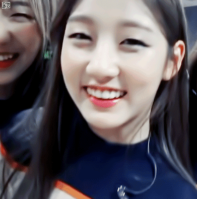 러블리즈 고라니 차세대비쥬얼 무쌍미녀 정예인.gif | 인스티즈