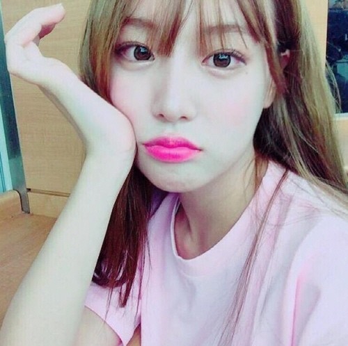 여자친구 데뷔 직전에 탈퇴한 멤버 2명.jpg | 인스티즈