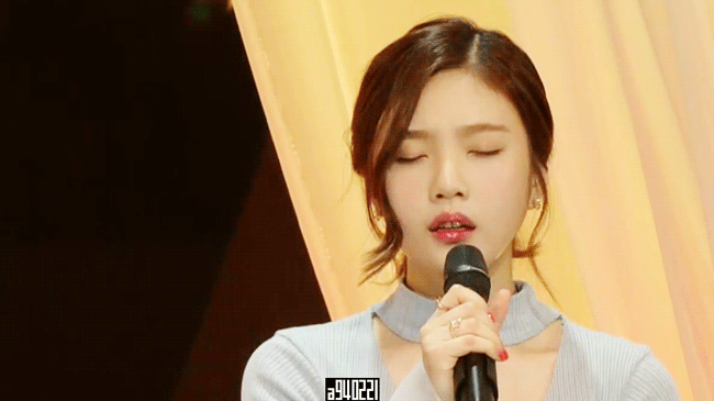 레드벨벳 조이.GIF | 인스티즈