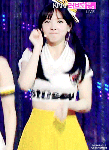 [트와이스] 쭈구리 나연쓰 모음 ㅠㅠ | 인스티즈