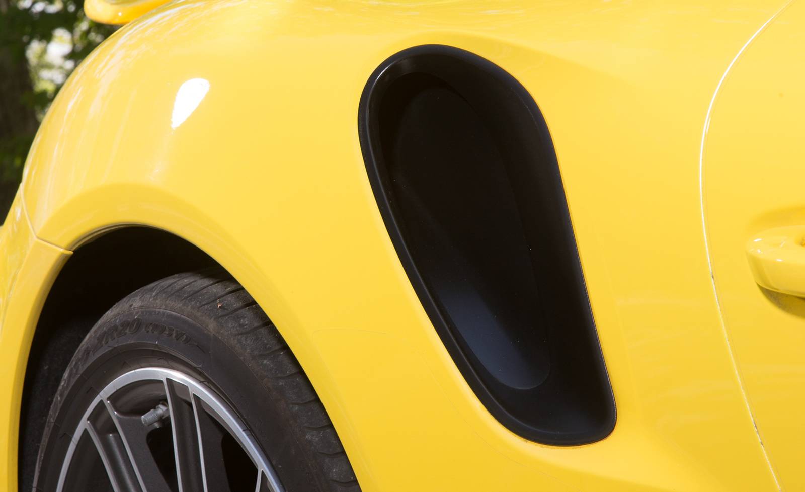 아우디 R8 vs 맥라렌 570S vs 포르쉐 911 터보 S | 인스티즈