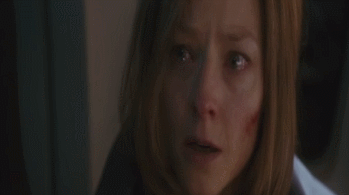 어떤 애기 어머님이 딸이 없어졌다고 비행기에서 난동을 부리시는 거에요.gif | 인스티즈