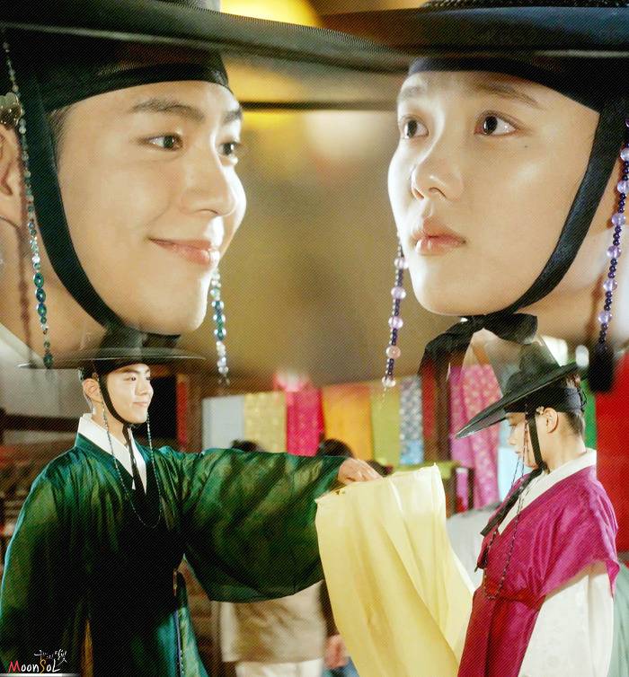 구르미그린달빛 조선 게이 로맨틱 풍등데이트.gif | 인스티즈