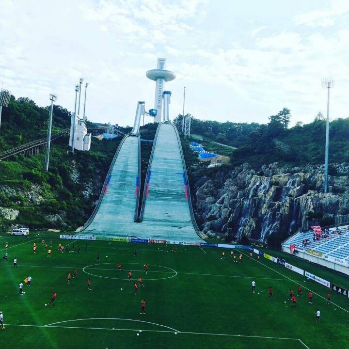 강원 FC와 SC 브라가의 매력적인 스타디움 | 인스티즈