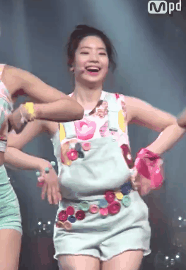 이마까는게 이쁜 다현이 | 인스티즈