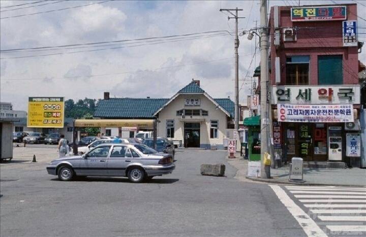 1996년 8월 서울 신촌사거리 모습.jpg | 인스티즈