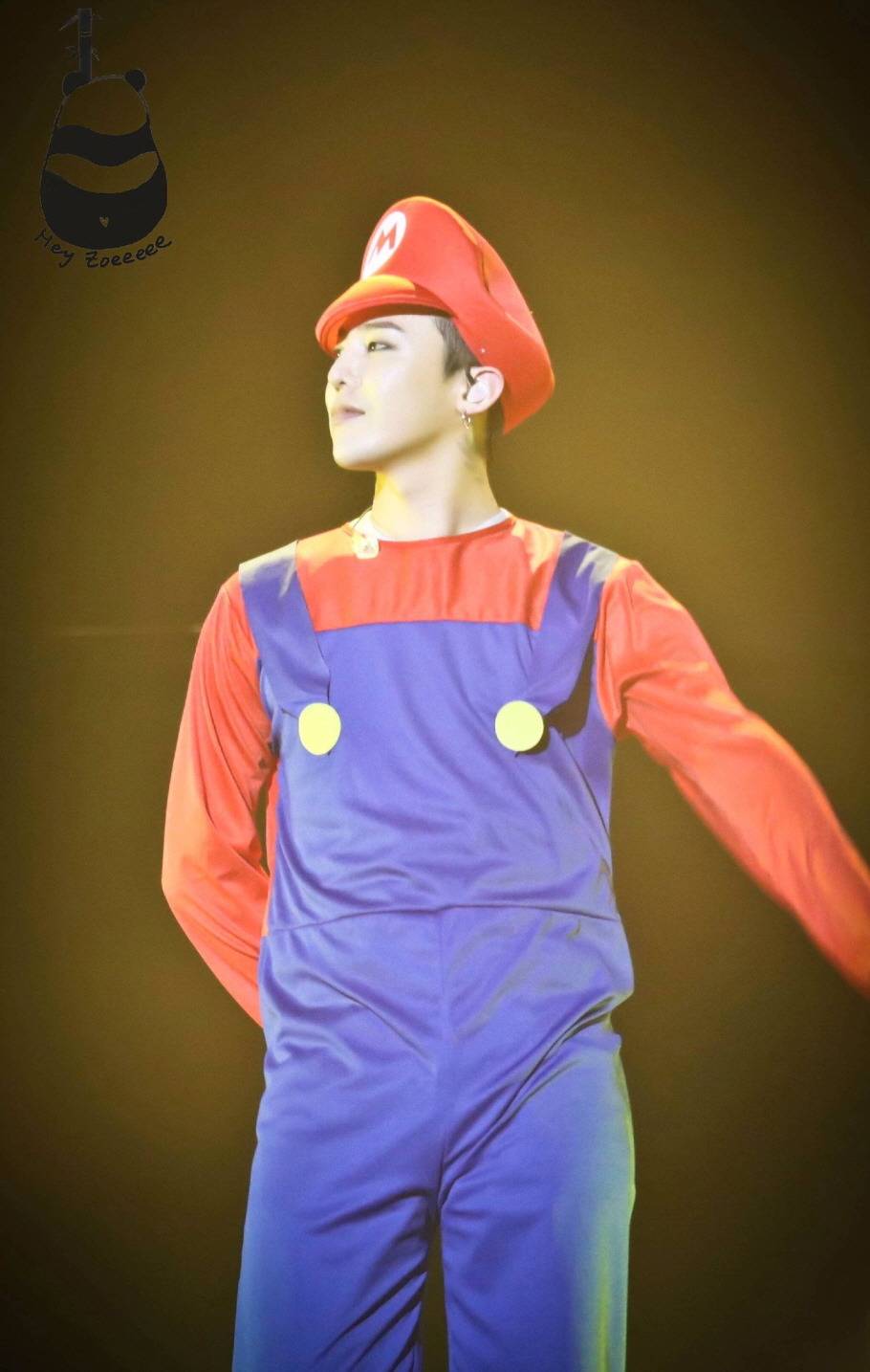 중국에서 지드래곤 벌칙의상 수준.jpg | 인스티즈