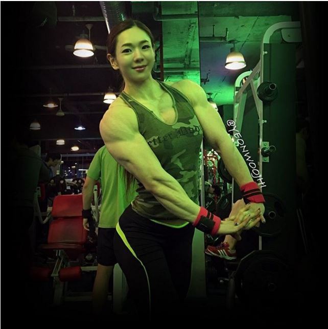 흔한 여자 반전 몸매ㄷㄷㄷ | 인스티즈