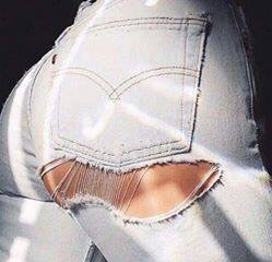 엉찢청 패션 유행하면 입는다 vs 절대 안입는다 | 인스티즈