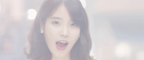 봄 사랑 벚꽃 말고 아이유.gif | 인스티즈