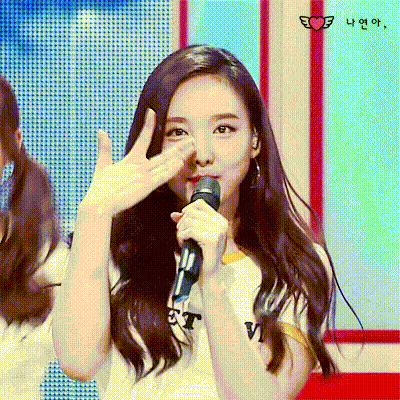 레드벨벳 맏언니와 트와이스 맏언니의 공통점.gif | 인스티즈