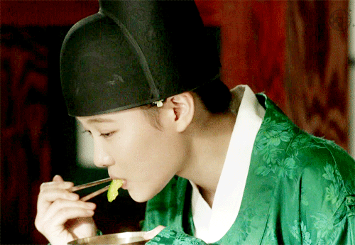 [구르미그린달빛] 여주인공 김유정 .GIF | 인스티즈