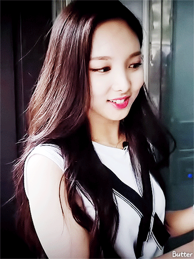 [트와이스] 서열9위 토끼언니 맏내 나연 짤들.jpg | 인스티즈