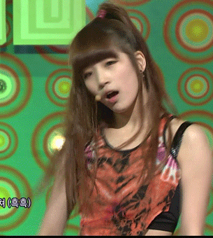 수지는 그냥 아무 사진이나 올려도 다 이쁘네 | 인스티즈