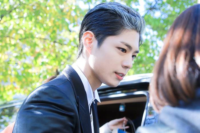 아이돌스러운 머리를 한 남자 배우들.jpg | 인스티즈