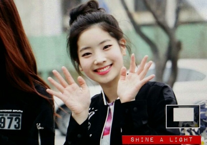 이마까는게 이쁜 다현이 | 인스티즈