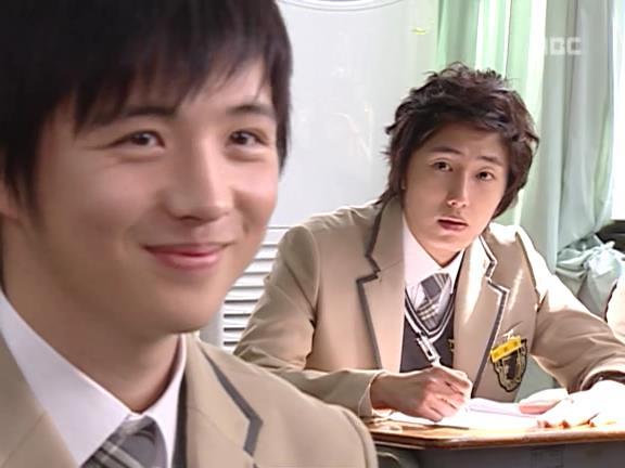 [거침없이하이킥] 학생들 제압하려다가 망신만 당하는 서선생ㅋㅋㅋㅋㅋ.jpg | 인스티즈