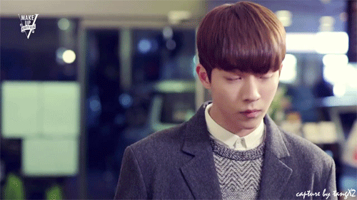 요즘 여고생, 여대생들 사이에서 인기많은 남자 연예인 2명.jpg | 인스티즈