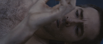 제 친구가 카페에서 커피를 마시다가 쓰러져 죽어버렸어요...gif | 인스티즈