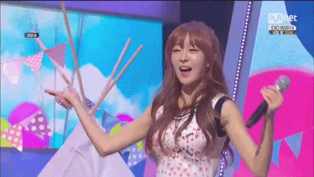 걸그룹 라붐의 리더 유정.gif | 인스티즈