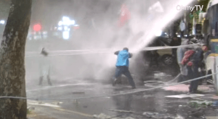 故백남기 농민 물대포 조준 타격영상.gif | 인스티즈