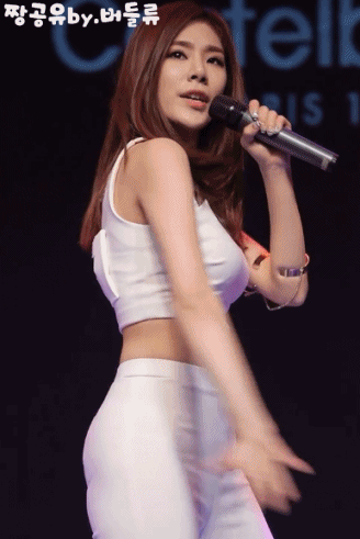 일단 분위기가 엄청 섹쉬한 아이돌 | 인스티즈