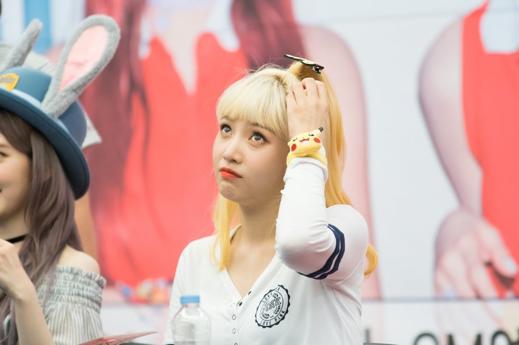 레드벨벳 조이 팬사인회 | 인스티즈