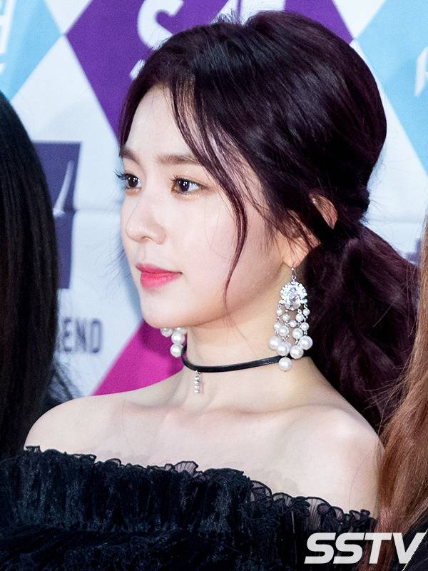 너무 이뻐서 실검에 떴던 연말 아이린.jpgif | 인스티즈