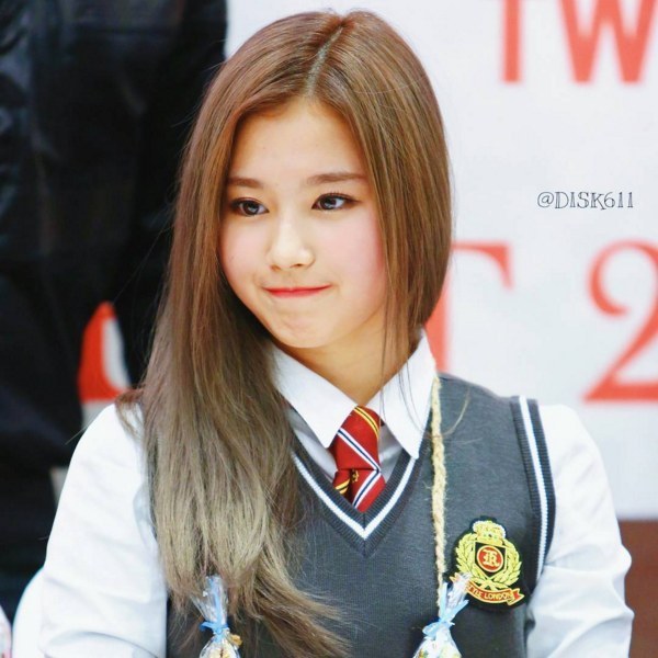 트와이스 사나 | 인스티즈