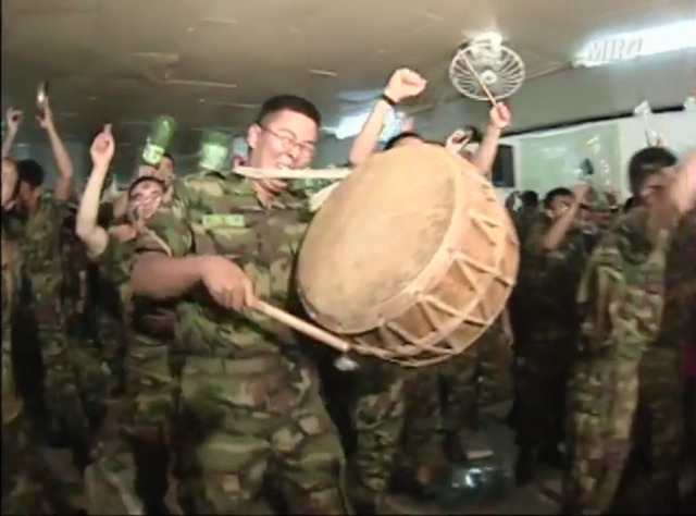 장담컨대 앞으로 다시는 없을 역사상 우리 국민들이 가장 행복했던 순간.jpg | 인스티즈