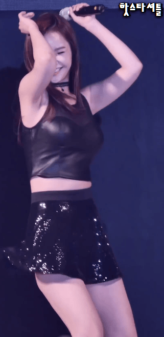 참 착한 우희.gif | 인스티즈