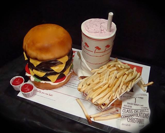 비주얼이 특이한 케이크 모음 ㄷㄷ | 인스티즈