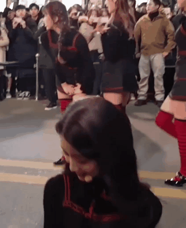 인사하면 잘 받아주는 구구단 하나.gif | 인스티즈