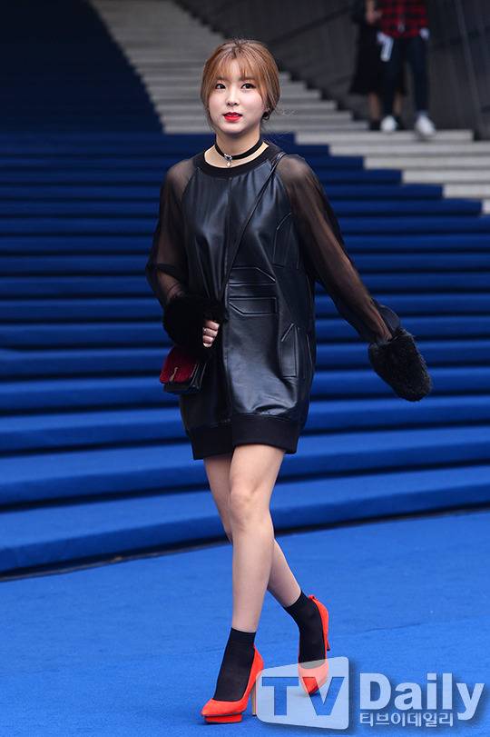 서울패션위크 참석 연예인.jpg | 인스티즈