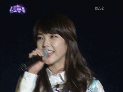 빵터진 아이유.jpgif | 인스티즈