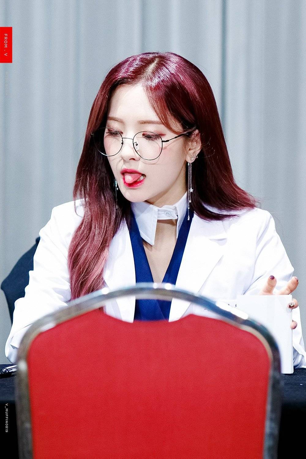 의사선생님이 된 우주소녀 보나.jpg | 인스티즈