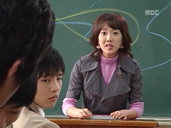 [거침없이하이킥] 학생들 제압하려다가 망신만 당하는 서선생ㅋㅋㅋㅋㅋ.jpg | 인스티즈