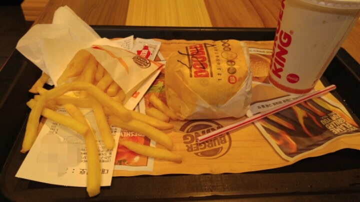 이렇게 받으면 걍 그러려니한다 vs 기분 나쁘다 | 인스티즈